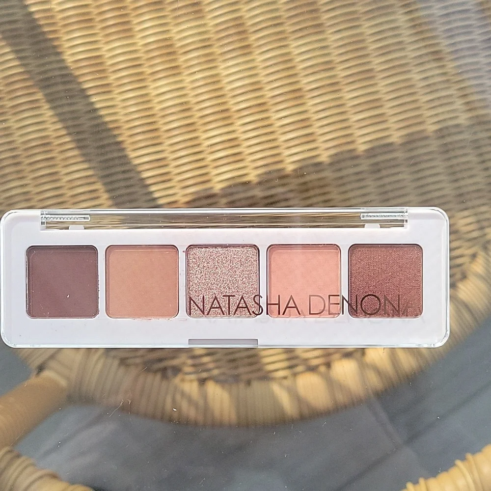 Natasha Denona Mini Biba Eyeshadow Palette - Picture 4 of 7